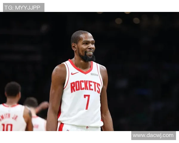 战神卡归来！小卡末节19分准绝杀火箭，杜兰特8失误成背景板